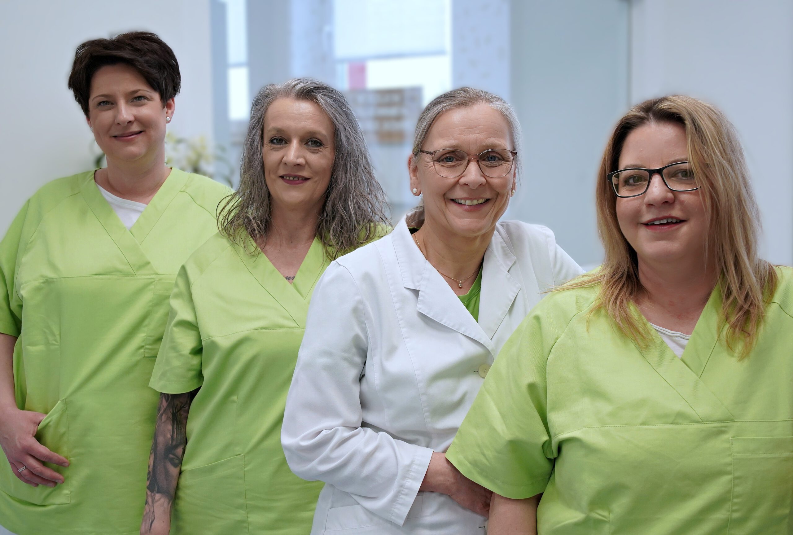 Praxiseröffnung: Hausarzt-Team Dr. med. Heike Schmid startet
